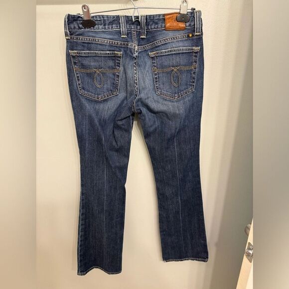 Women’s Lucky Brand Jeans - 6/28 - Picture 3 of 3